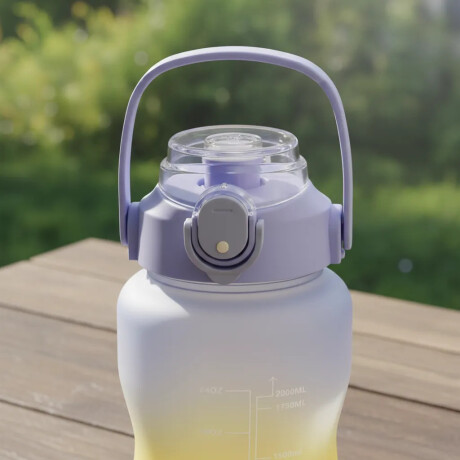 Botella Caramañola Agua 2Lt en Plástico con Sorbito y Manija Celeste