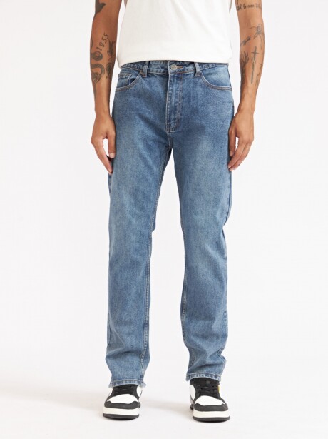 JEAN JAVI AZUL CLARO