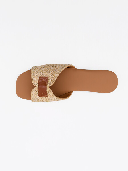SANDALIA NURA BEIGE (V)