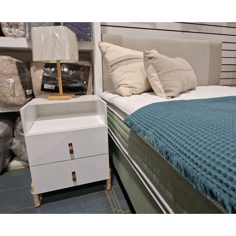 Mesa de luz Domus blanca Mesa de luz Domus blanca