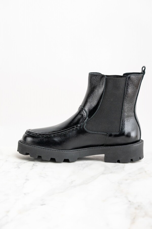 Bota Cuero Negro
