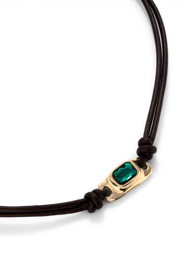 COLLAR DE CUERO BAÑADO EN ORO 18K CON CRISTAL VERDE Colgante
