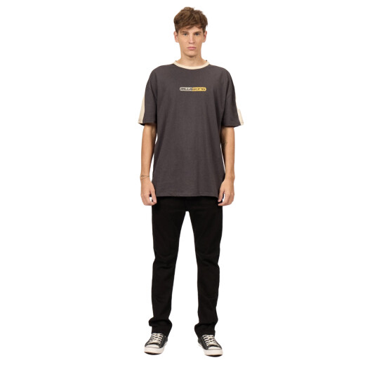 Remera Billabong Spec Icon - Negro Remera Billabong Spec Icon - Negro