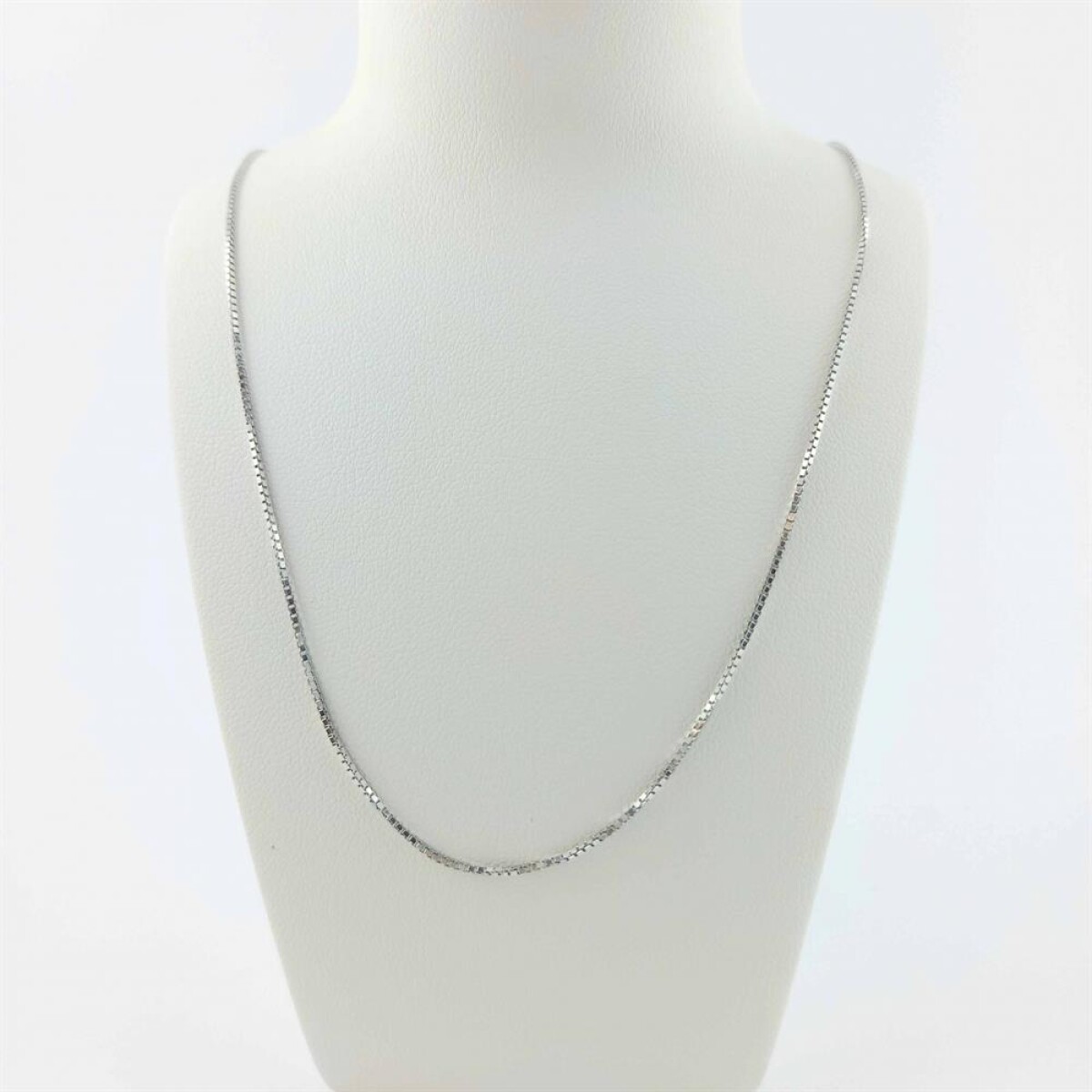 Cadena veneciana de Plata 925 rodinada. 