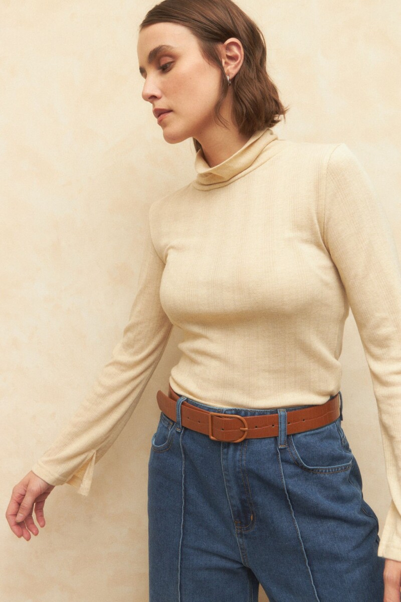 POLERA ROMAN 