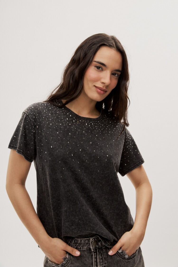 REMERA JAKUB Negro