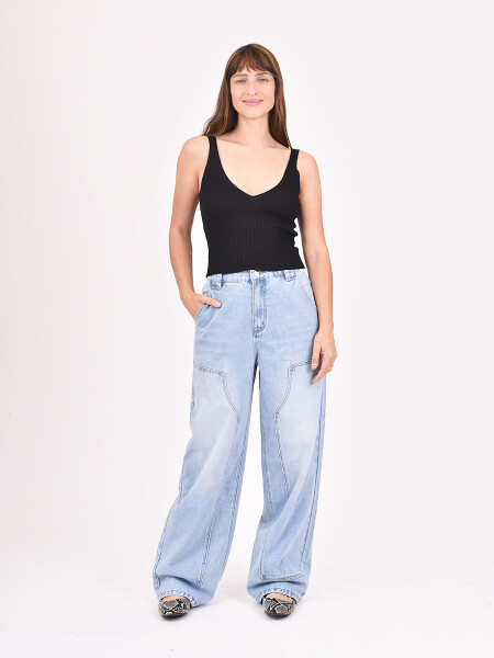 MUSCULOSA ABRIL NEGRO