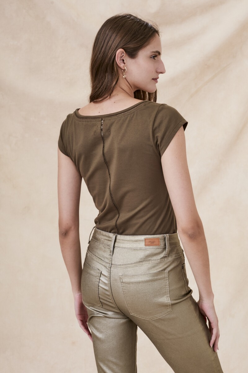 Remera Algodón Safari