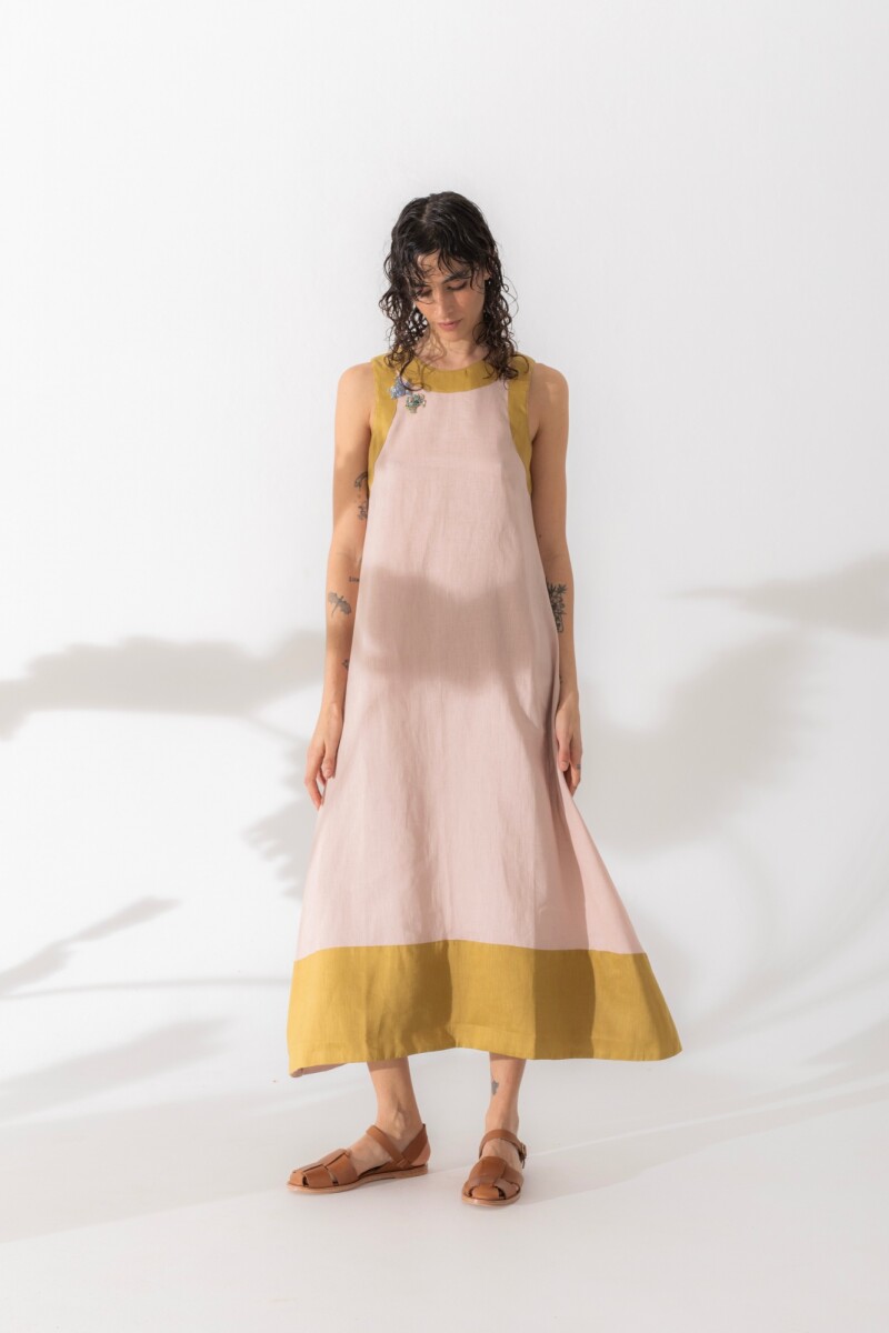 VESTIDO ACAI LONG SS25 Rosa Y Pista