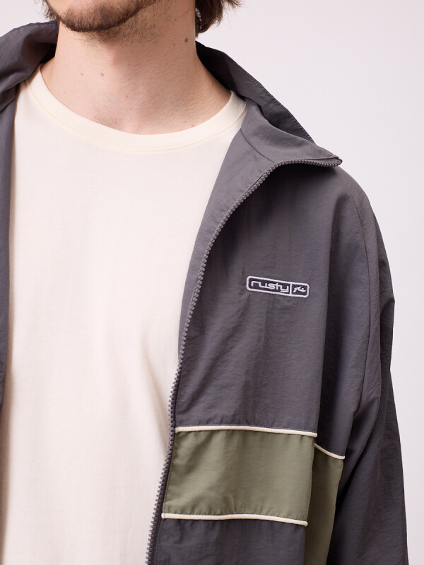 ROMPEVIENTOS PIPPER RUSTY Gris Oscuro