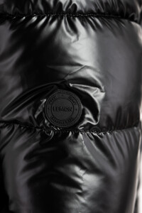 Campera Engomada Water Repellent Negro
