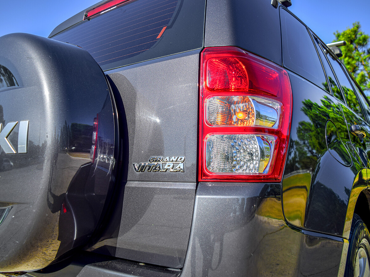 Suzuki Grand Vitara JLX 2.0 Extra Full| Permuta / Financia Suzuki Grand Vitara JLX 2.0 Extra Full| Permuta / Financia
