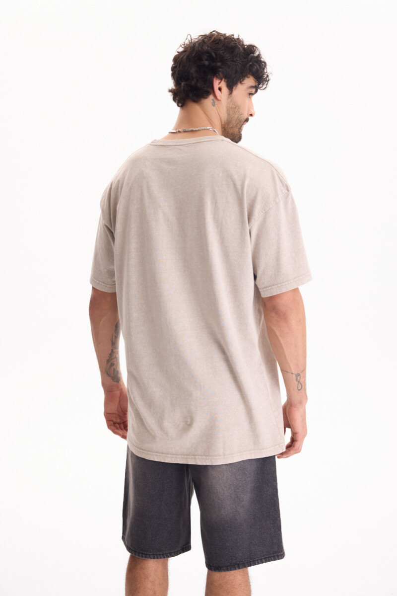 Remera Downtown Beige