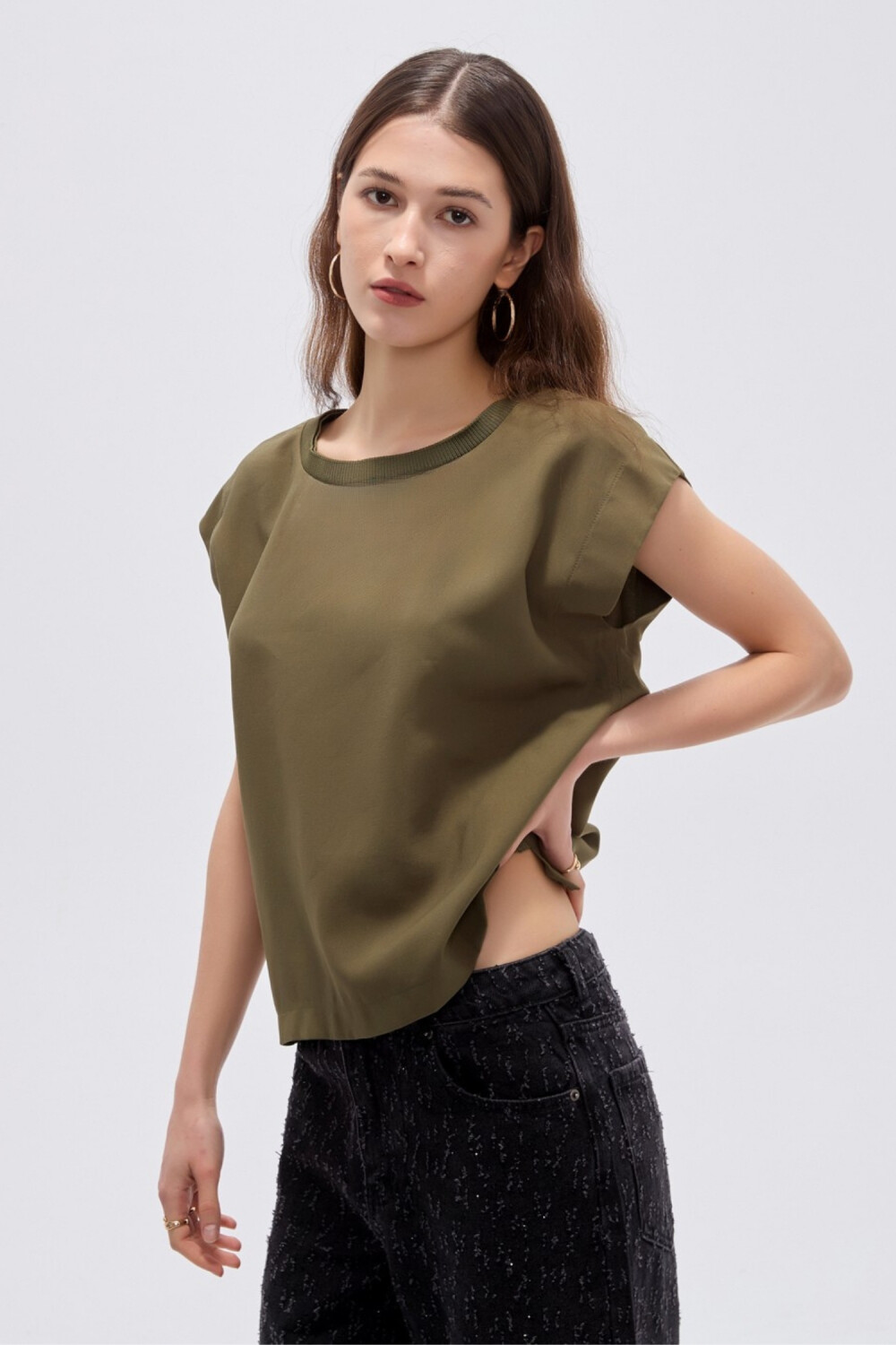 Remera Zoru Verde Oliva