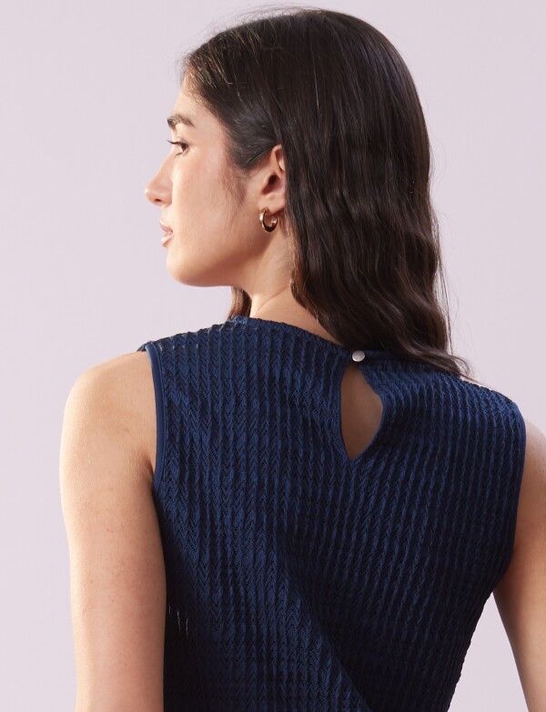 Blusa Escote Crochet AZUL