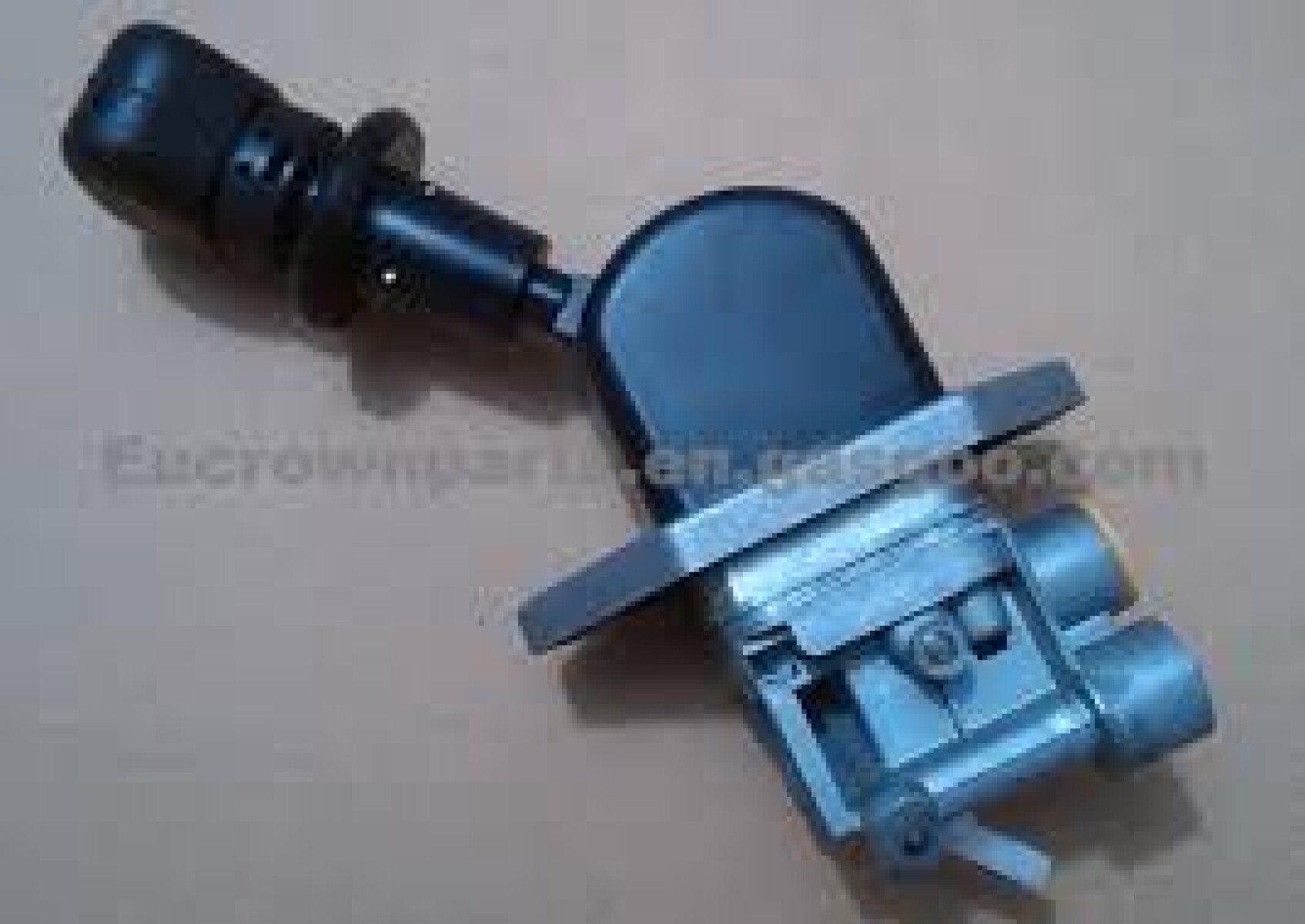 SERVO FRENO RENAULT VALVULA FRENO MANO MIDLUM - 