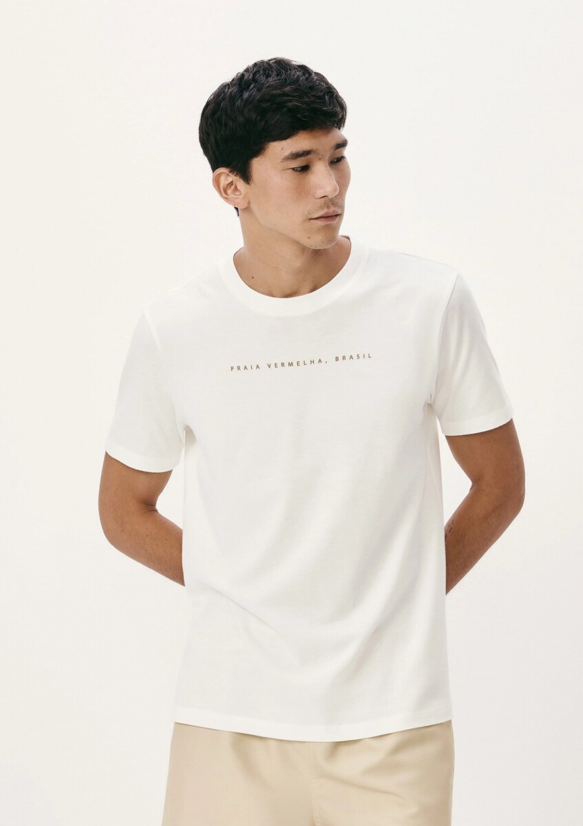 CAMISETA CON ESTAMPA MODELO REGULAR - BLANCO 