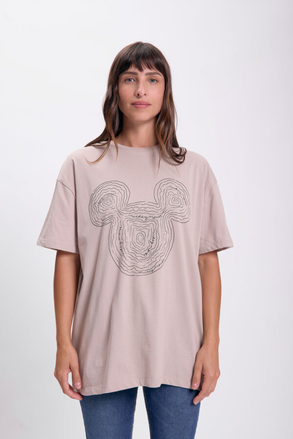 Remera oversize estampa Visón