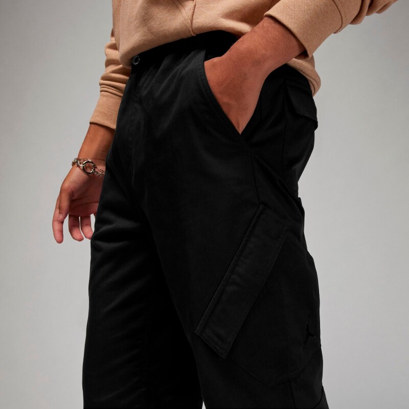 M J ESS STMT CHICAGO PANT Negro