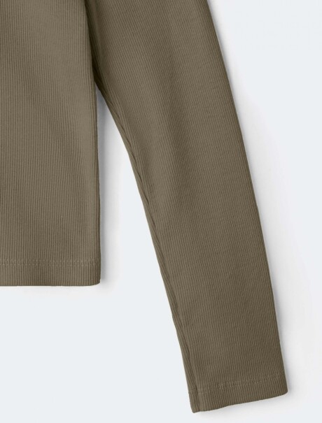 POLERA INFANTIL EN TELA ACANALADA VERDE