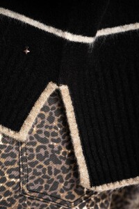 Sweater Rayado Negro