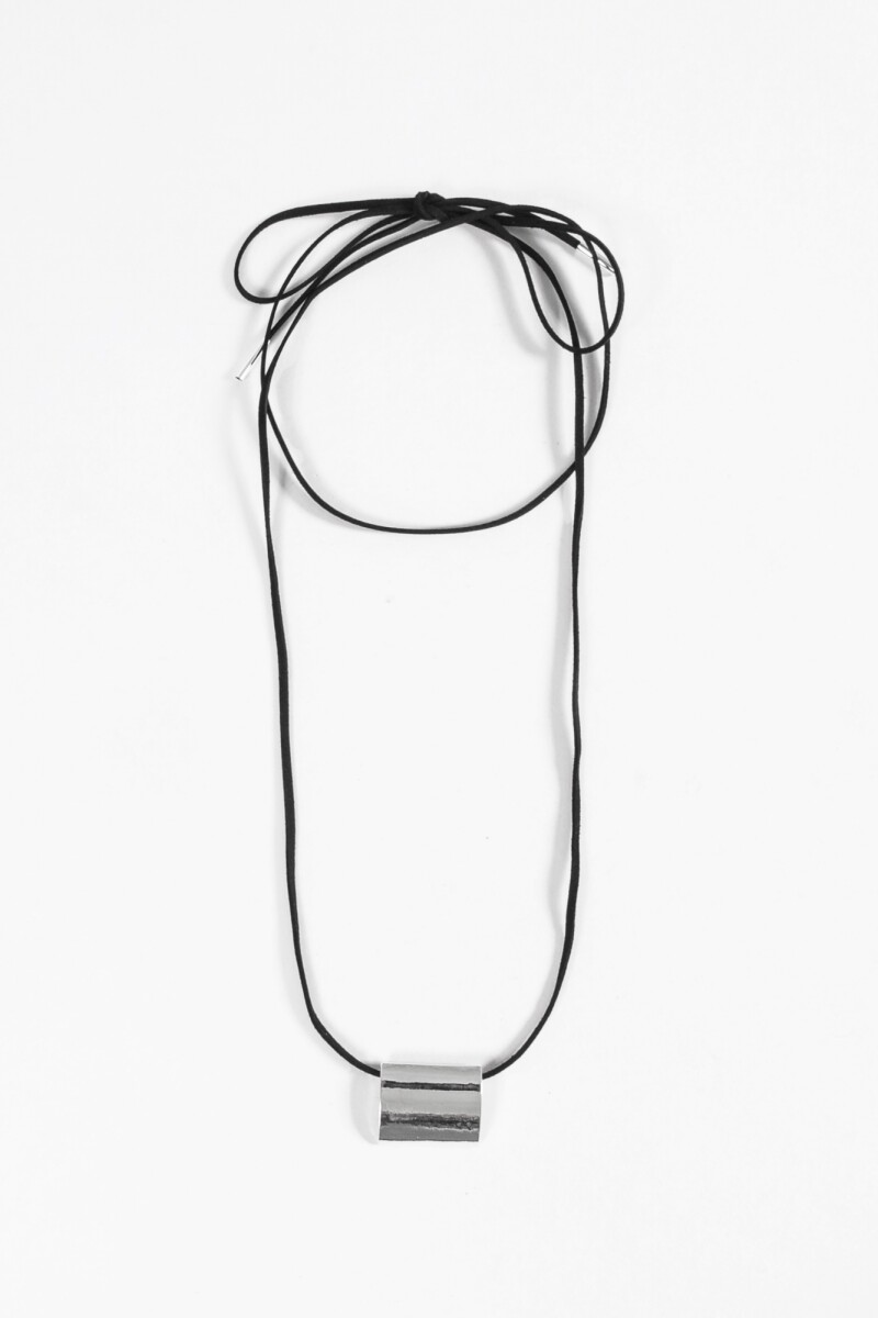 Collar cordón dije geométrico plateado