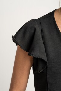 Blusa Escote V Negro