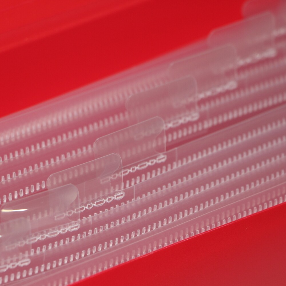 CARPETA YIL 13 DIVISIONES A4 CON ELASTICO ROJO