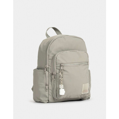 Mochila Urbana Con Charm Gris Claro