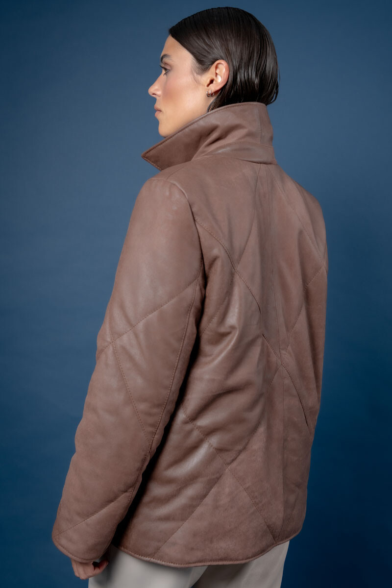 Puffer lia Chocolate gastado