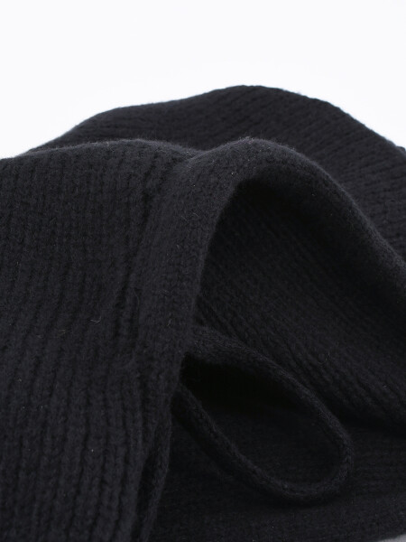 GORRO CAPUCHA NEGRO