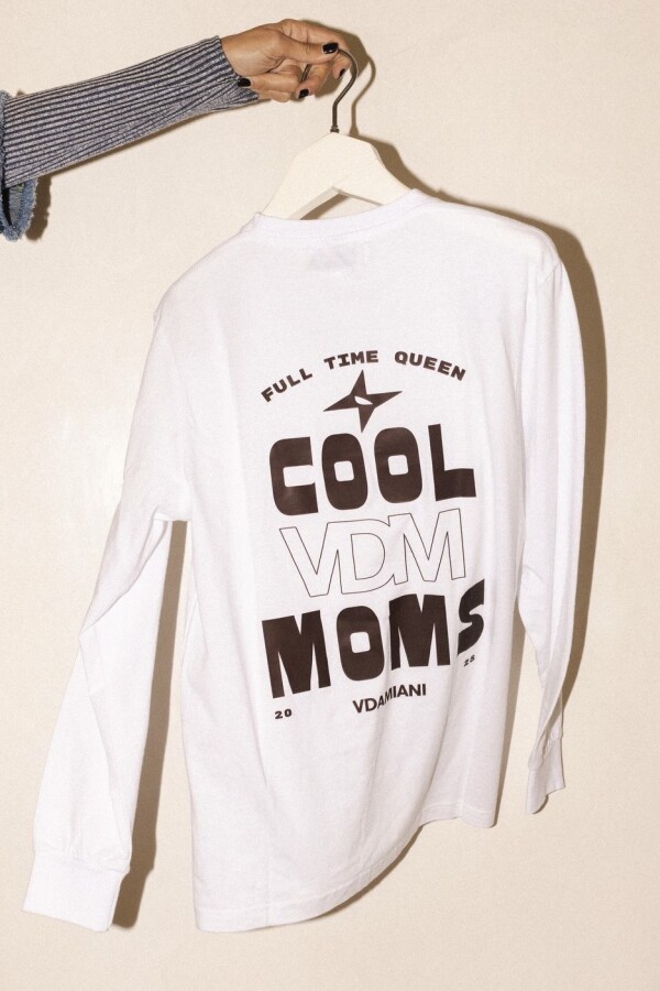 Remera Cool VDM Moms Remera Cool VDM Moms
