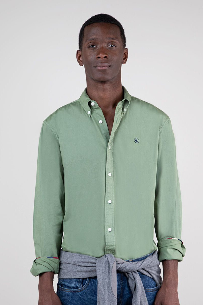 Camisa Garment Dyed Verde