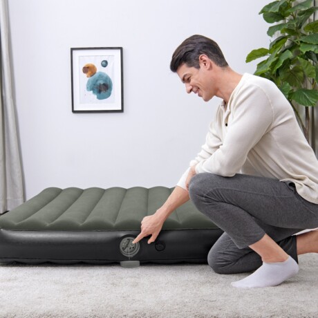 COMBO de 2 sillas plegable + Colchón BESTWAY 203 x 152 x 25 cm inflable tamaño Queen con bomba de aire incorporada COMBO de 2 sillas plegable + Colchón BESTWAY 203 x 152 x 25 cm inflable tamaño Queen con bomba de aire incorporada