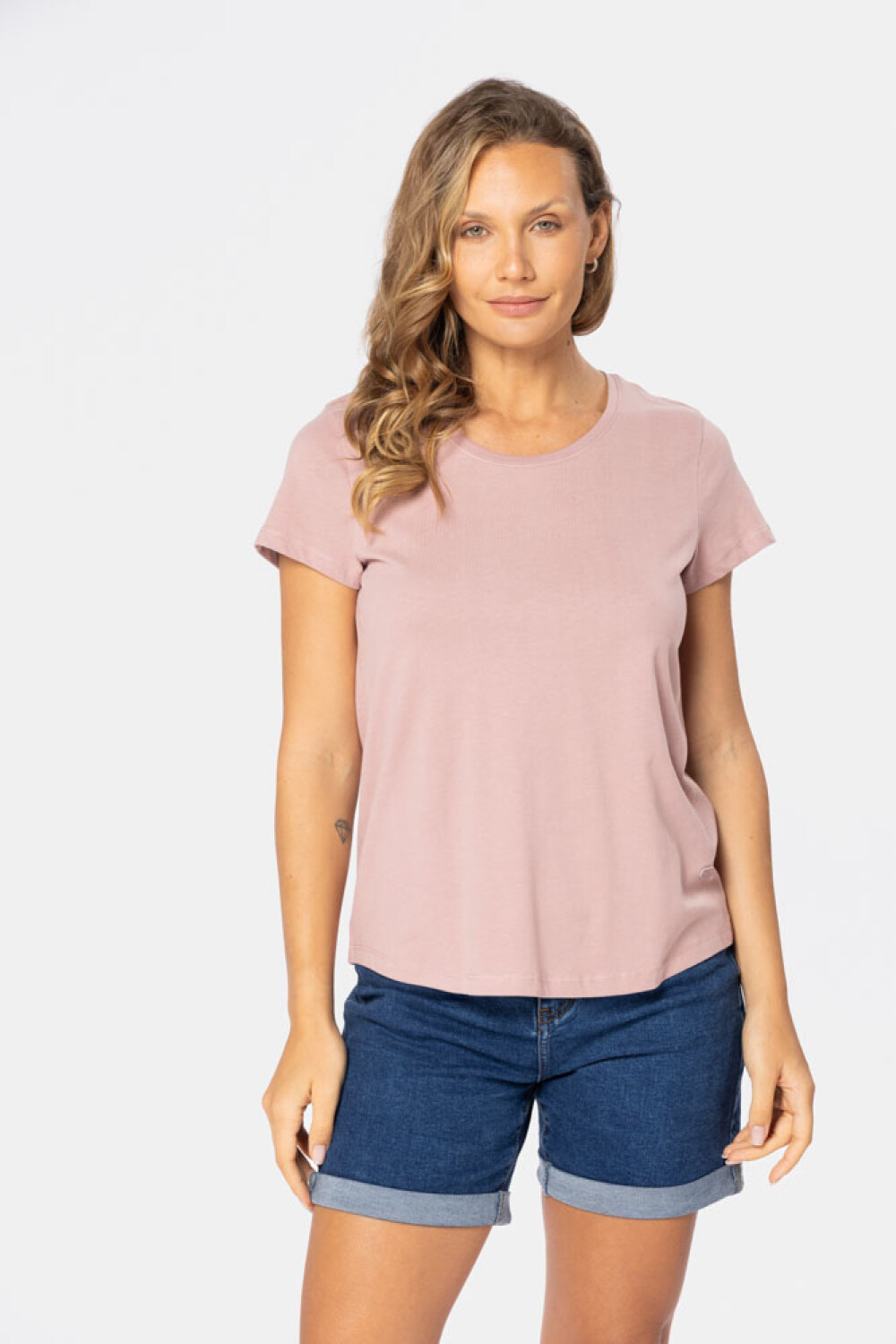 REMERA BÁSICA DE ALGODÓN Rosado