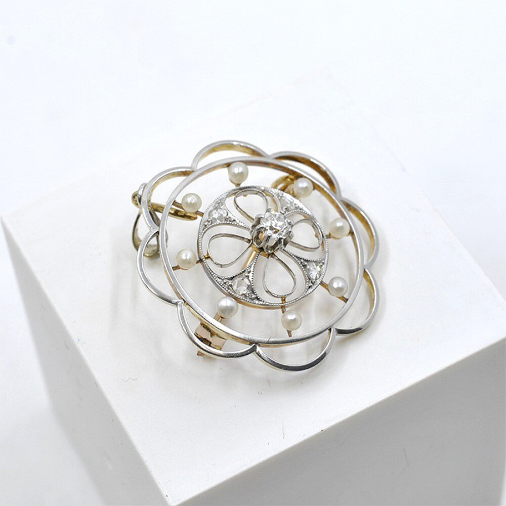 Colgante/ Prendedor en Oro 18 K Brillante, Diamantes Y Perlas De Cultivo Colgante/ Prendedor en Oro 18 K Brillante, Diamantes Y Perlas De Cultivo