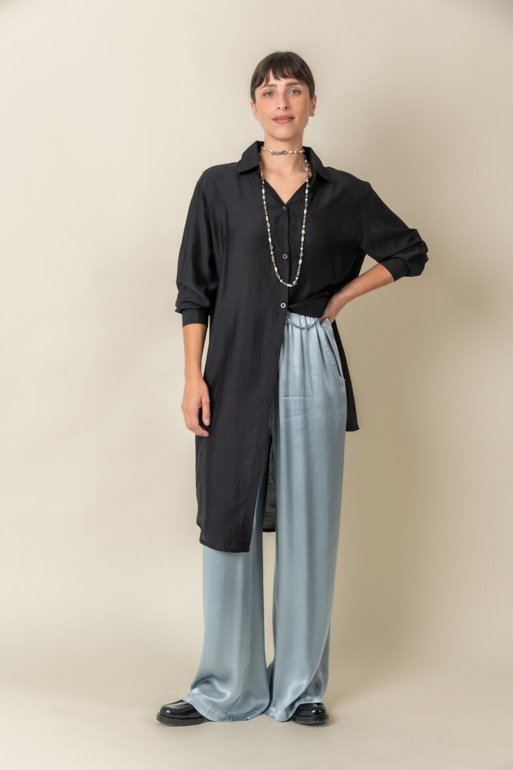 CAMISA VAINILLA Negro