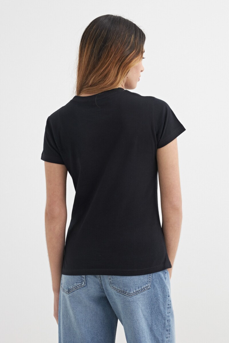 Remera básica NEGRO