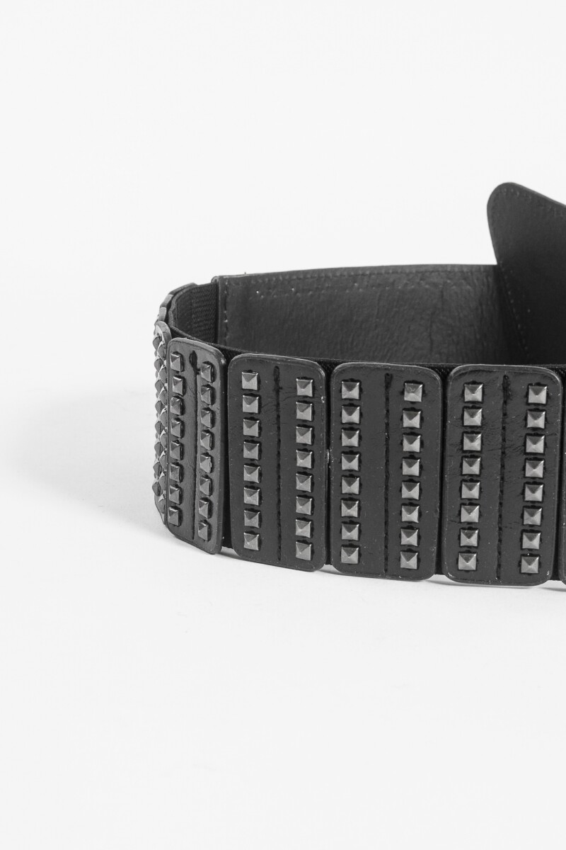 Cinturón faja con tachitas negro