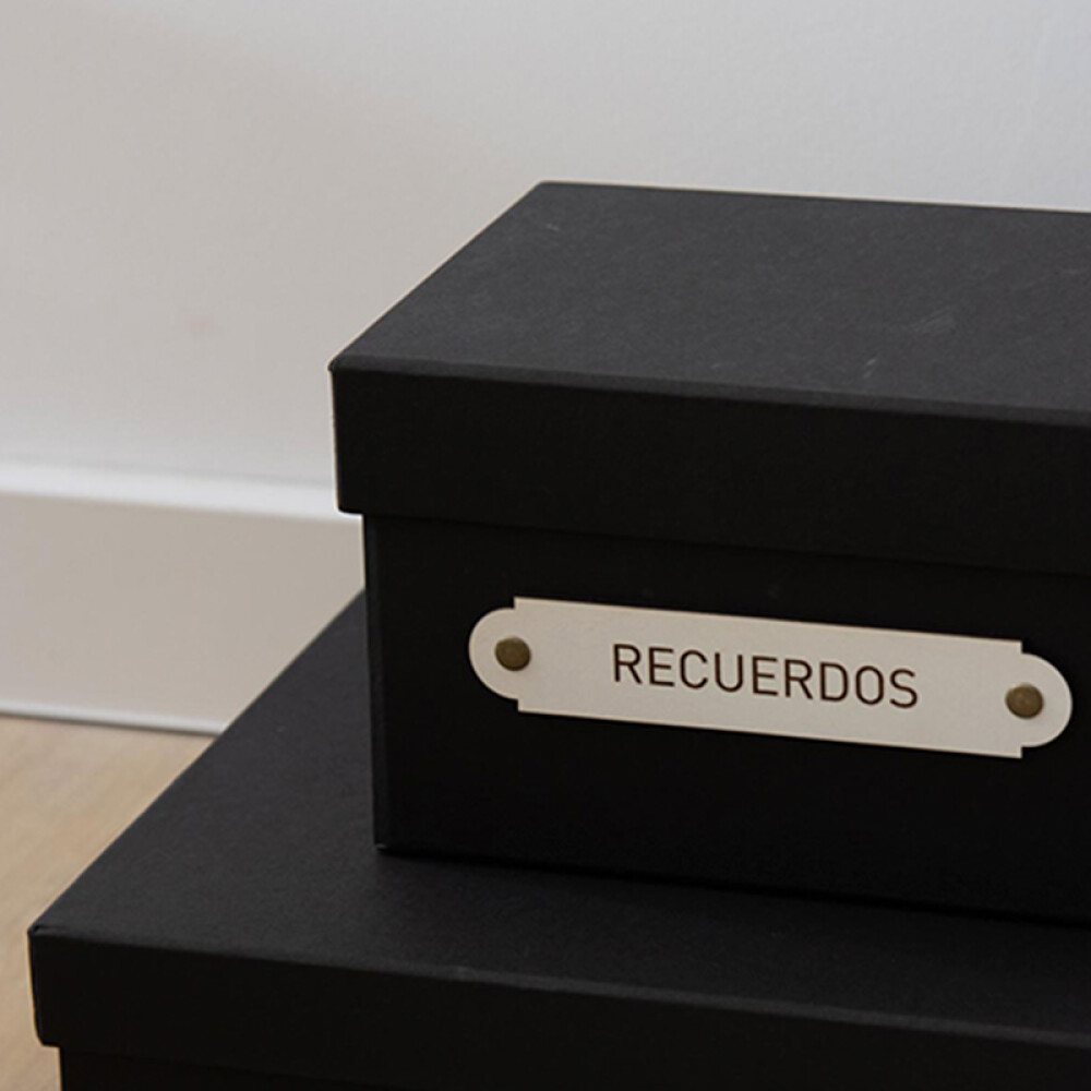 Caja Rotulada Negra | Chica Caja Rotulada Negra | Chica