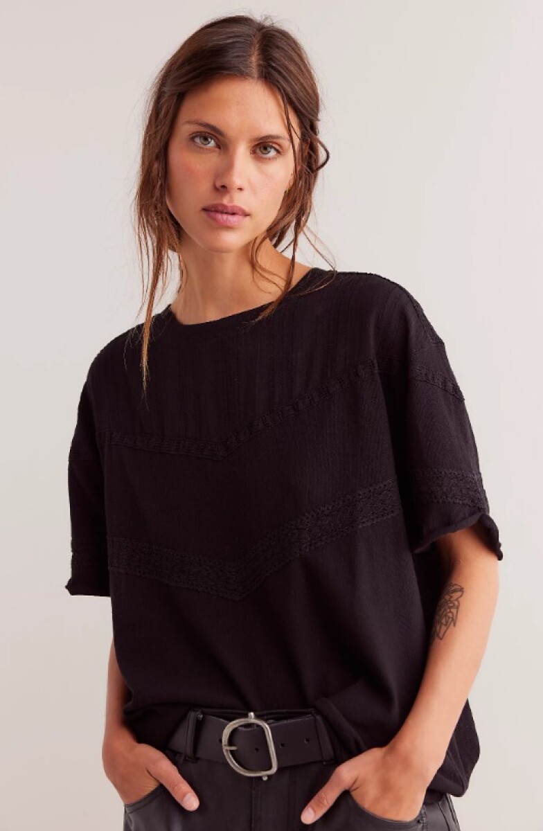 Remera Dorothy 