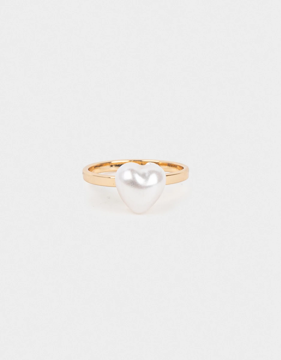 Anillo Con Corazón De Perla 