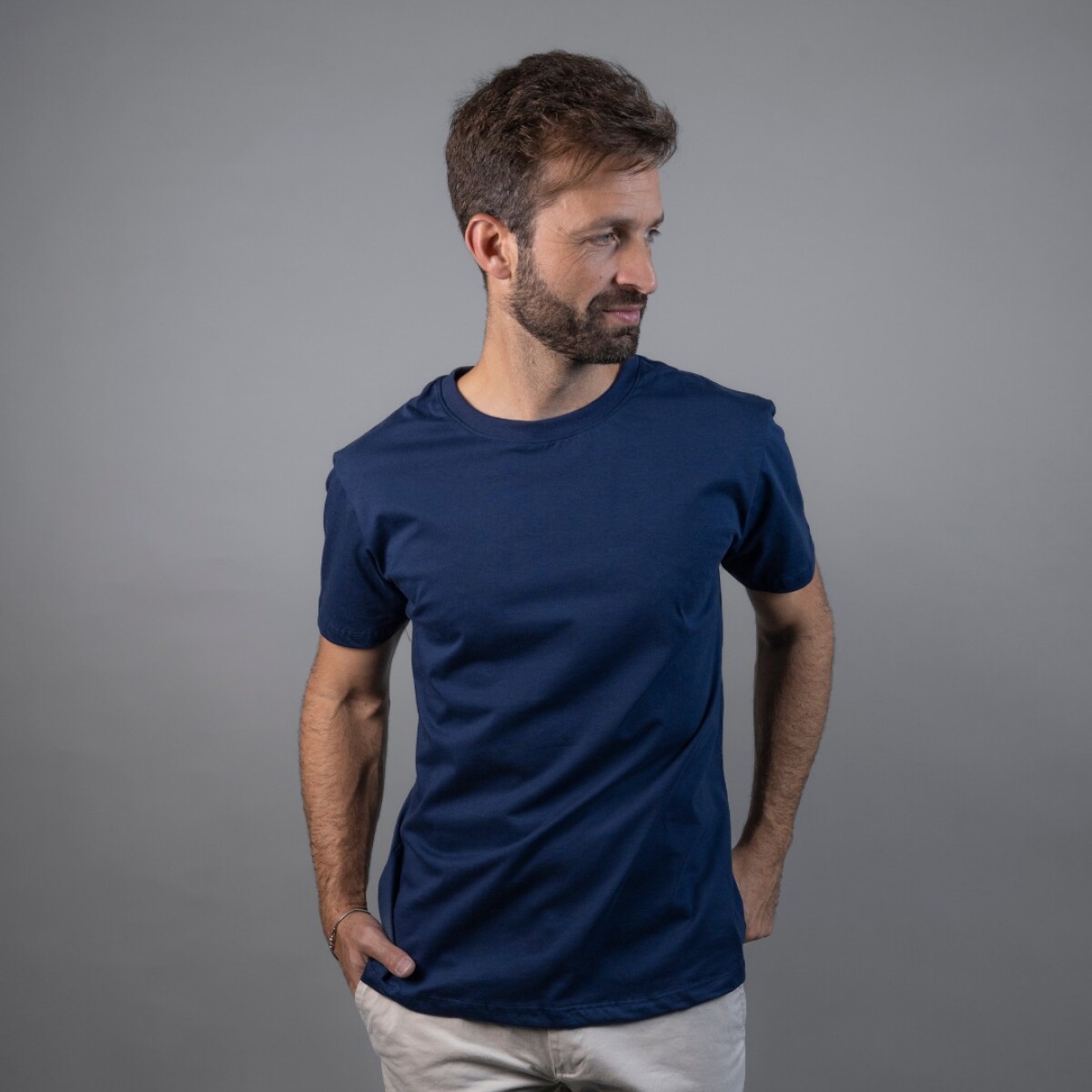 REMERA ALGODÓN - Azul Marino 