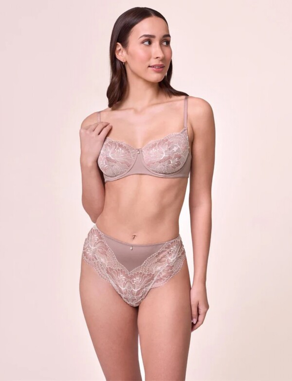 Panty Thong Encaje Ondulado LAVANDA/MULTI