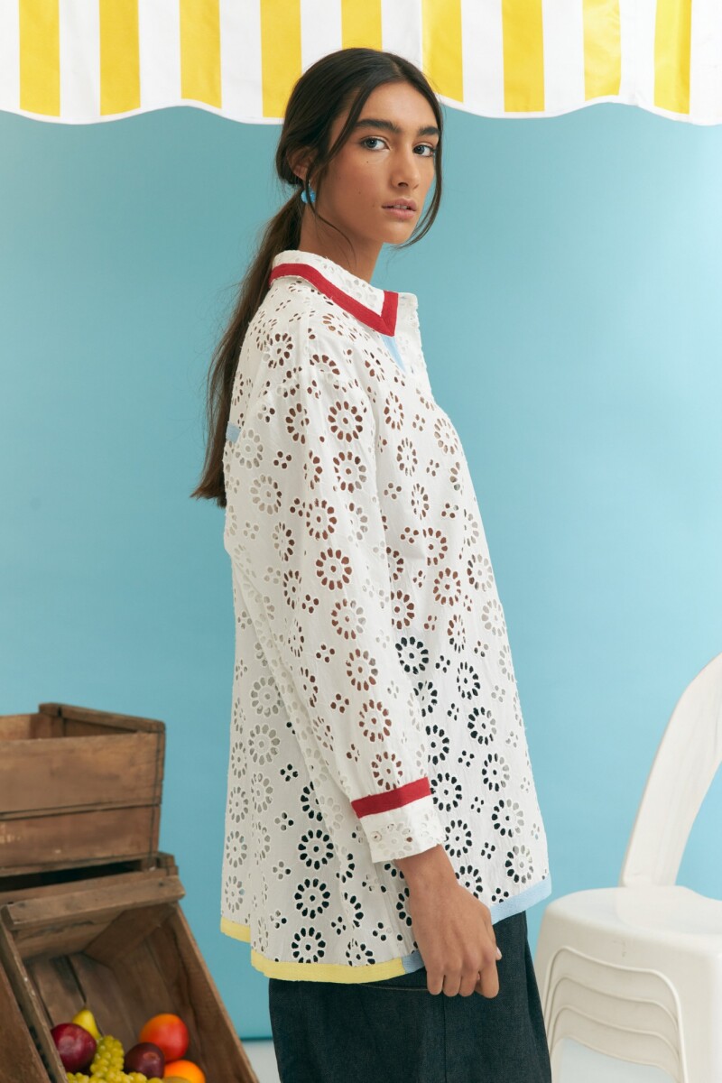 PREVENTA Camisa oversize Broderie blanco