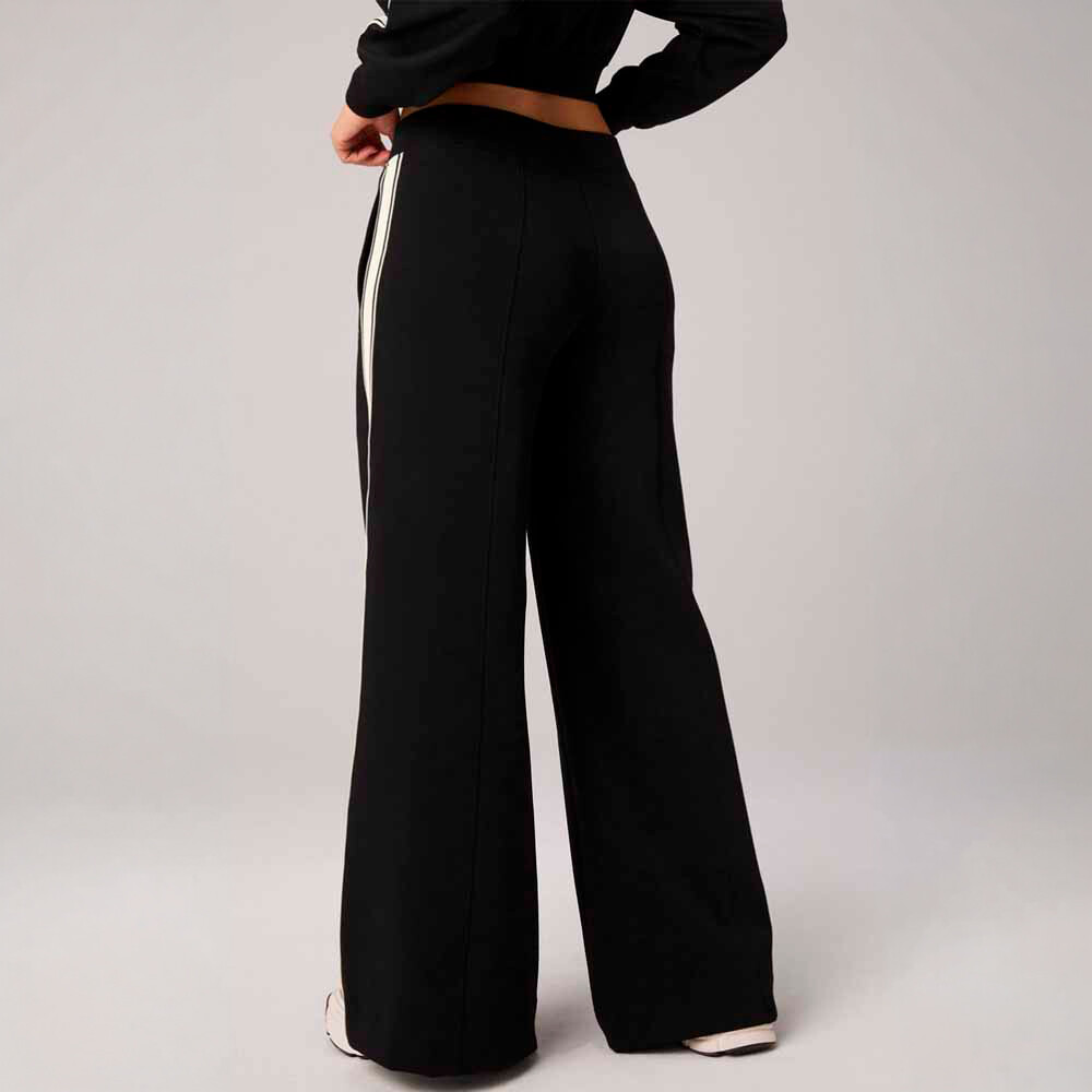 Pantalón Elevated Track Pant Mujer Black/almond Milk