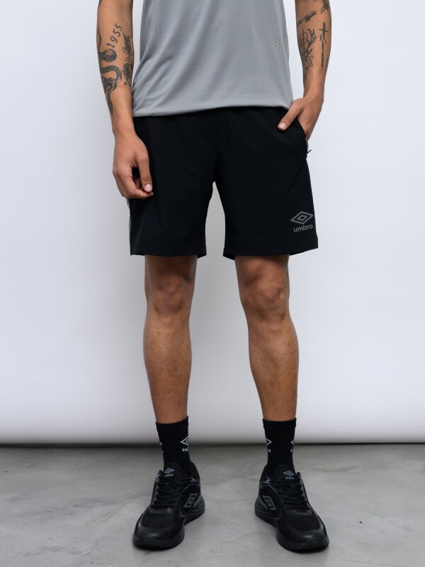 SHORT VIVE Umbro Hombre 025
