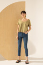 REMERA PEONIA Verde Oliva