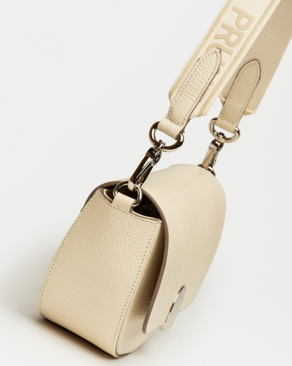 Bandolera The Circle En Cuero Graneado Natural