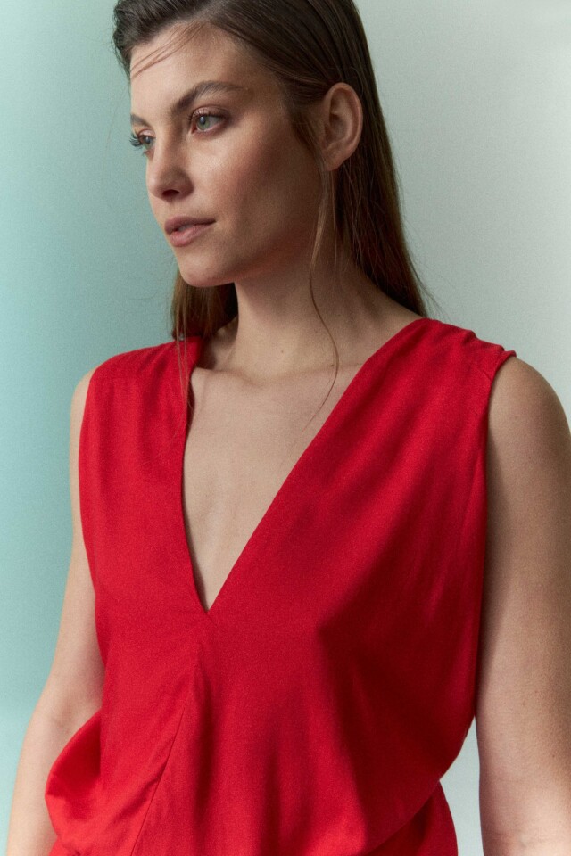 Mono cuello halter rojo